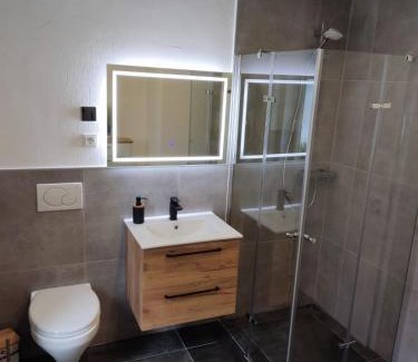 Angermuende Apartamento | Ferienhaus Dobberzin nahe Mündesee