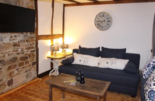 Ulmen Casa | Ferienhaus Eifelstuben mit Charme - Bauernstube Vulkaneifel - Nähe See und Burgruine