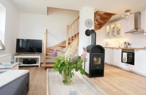 Altefaehr Casa | Ferienhaus Felderblick - Gut Gustowerhöfen in Altefähr auf Rügen