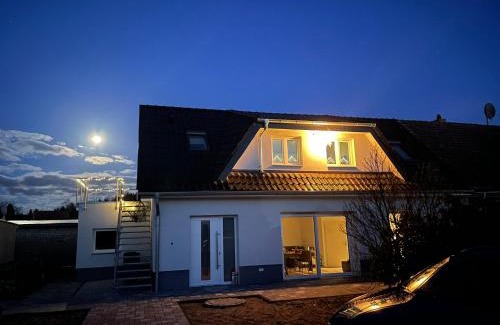 Senftenberg Apartamento | Ferienhaus Helfert FeWo2 mit eigener Terrasse