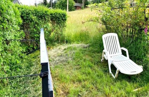 Baerenstein Casa | Ferienhaus in Bärenstein bei grünen Hügeln, cleaning included