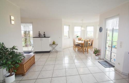Buchenberg Casa | Ferienhaus in Hessen mit großem Garten