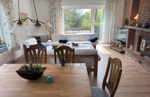 Esens Apartamento | Ferienhaus Janßen