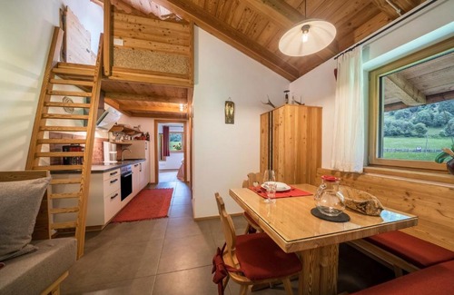 Racines Apartamento | Ferienhaus Larch Soge Apt Helmuth