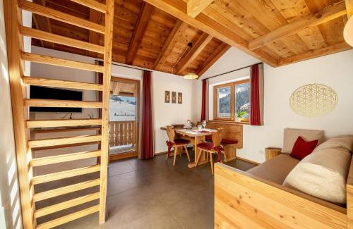 Racines Apartamento | Ferienhaus Larch Soge Apt Karin