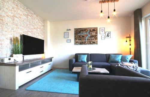 Heringhausen Casa | FerienHAUS Marta am Diemelsee im Sauerland mit eigener Sauna, Garten, Terrasse, Balkon und Blick auf den See