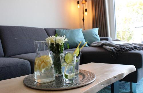 Heringhausen Casa | FerienHAUS Marta am Diemelsee im Sauerland mit eigener Sauna, Garten, Terrasse, Balkon und Blick auf den See