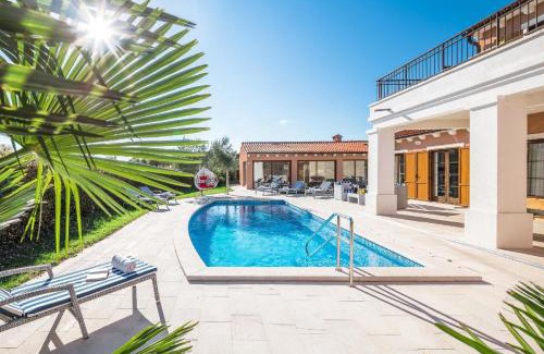 Melnica Casa | Ferienhaus mit Privatpool für 10 Personen ca 310 qm in Barban, Istrien Bucht von Raša