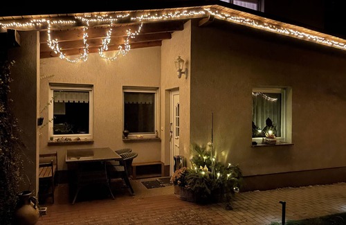 Kolkwitz Casa | Ferienhaus mit Terrasse auf Großem Grundstück