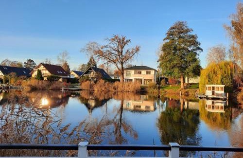 Wendisch Rietz Casa | Ferienhaus mit Wasserterrasse - mit Sauna und Kamin - inklusive Nebenkosten