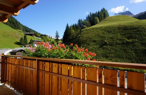 Predoi Apartamento | Ferienhaus Nairz