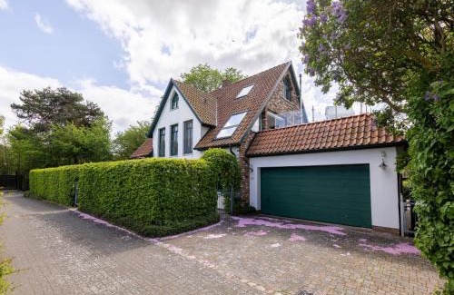 Zudar Casa | Ferienhaus Rügenbrise mit Seeblick direkt am Wasser