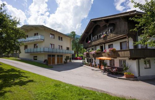 Kapfing Apartamento | Ferienhaus Stoanerhof