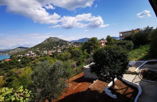 Salamis Casa | Ferienhaus Sunshine in der nähe vom Meer, free Parking, Spacious