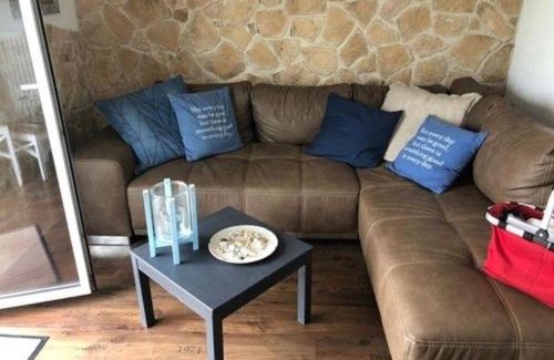 Onderdijk Apartamento | Ferienhaus Tami direkt am Wasser mit eigenem Bootsanlegesteiger
