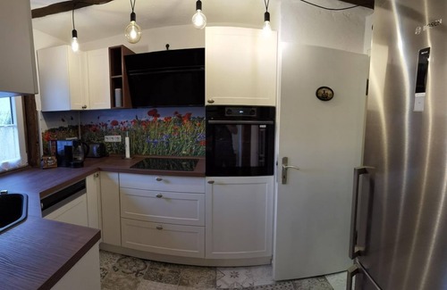 Godenroth Casa | Ferienhaus zur Kleinen Hummel - Ferienhaus, Dusche, WC, 4 Oder Mehr Schlafräume