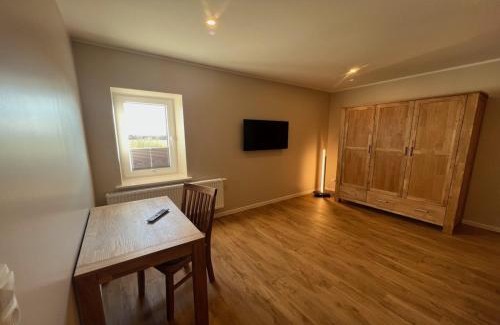Sahrensdorf Apartamento | Ferienhof Büdlfarm - Alter Speicher