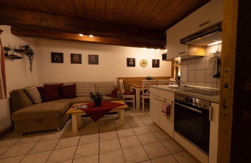 Sankt Georgen im Schwarzwald Apartamento | Ferienhof-Gerda-Ferienwohnung-Storchennest