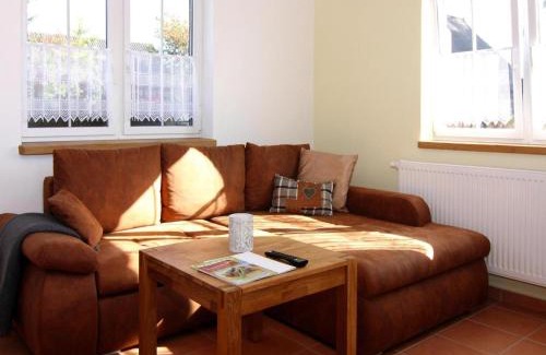 Neuendorf Apartamento | Ferienhof Neuendorfkrug, Lütow, cleaning included