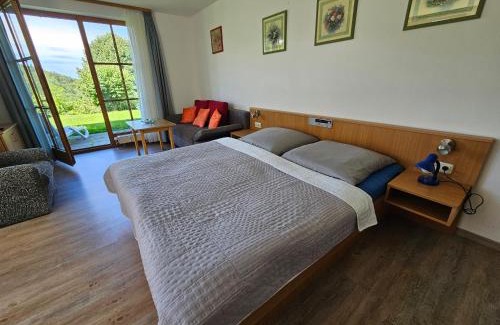 Schofweg Apartamento | Ferienland Sonnenwald Ferienwohnung im Sonnenwald Apartment 5