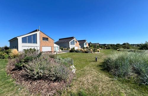 Lobnitz Casa | Ferienresort - idyllisches Ferienhaus mit Privatstrand und Sauna in der Nähe von Leipzig #HausEni