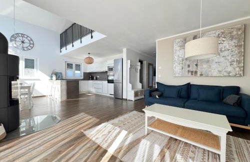 Lobnitz Casa | Ferienresort - idyllisches Ferienhaus mit Privatstrand und Sauna in der Nähe von Leipzig #HausEni