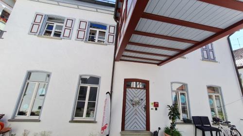 Isny im Allgaeu Apartamento | Ferienstudio Altstadtflair - historisch urlauben im Denkmalschutz am Kurpark mit Gemeinschaftsbad