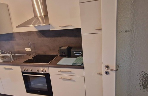 Queichhambach Apartamento | Ferienwohnung am Panoramaweg - Appartement/fewo, Dusche, WC, Ruhig