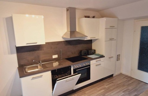 Queichhambach Apartamento | Ferienwohnung am Panoramaweg - Appartement/fewo, Dusche, WC, Ruhig