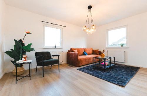 Ahrweiler Apartamento | Ferienwohnung für 4: WiFi, Küche, Netflix, Zentral