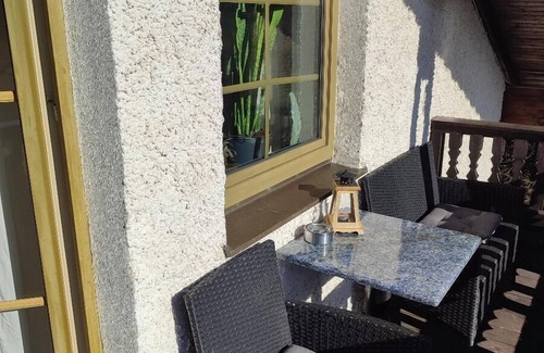 Bayerisch Eisenstein Apartamento | Ferienwohnung mit Balkon