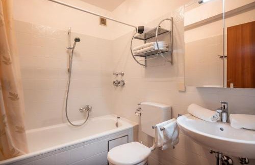 Oberaudorf Apartamento | Ferienwohnanlage-Oberaudorf F 2mit Hallenbad und Sauna