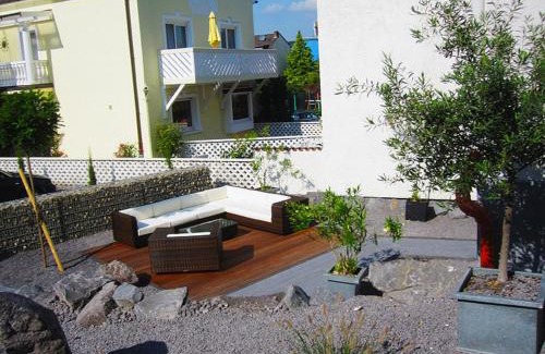 Bad Neuenahr-Ahrweiler Apartamento | Ferienwohnungen Nora