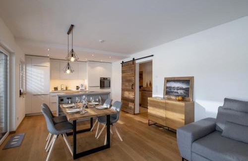 Sankt Johann in Tirol Apartamento | Ferienwohnung Tirolglück mit großem Garten