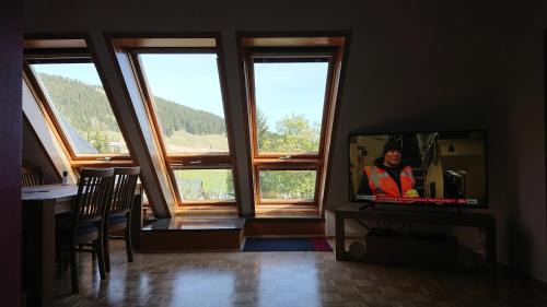 Oberwiesenthal Apartamento | Ferienwohnung Dachspitze mit Tiefgaragenstellplatz und Skiraum