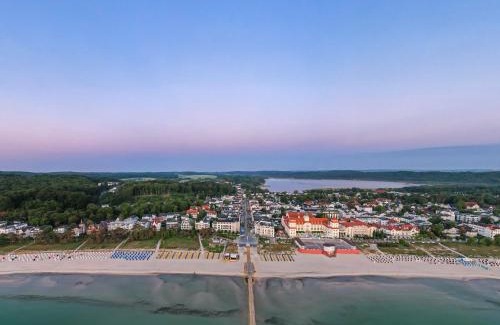 Binz Villa | Ferienwohnung 1 Villa Eden