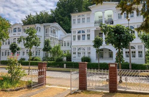 Binz Villa | Ferienwohnung 1 Villa Eden