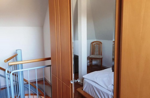 Neuensien Apartamento | Ferienwohnung 15 im Fischerhaus mit Balkon