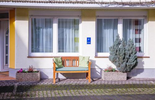 Neef Apartamento | Ferienwohnung 3 Am Petersberg