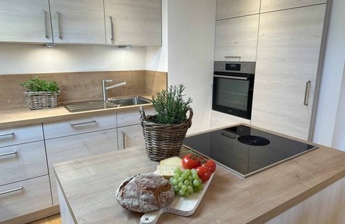 Abwinkl Apartamento | Ferienwohnung 3 - See- Suite - Schlosserhof am See