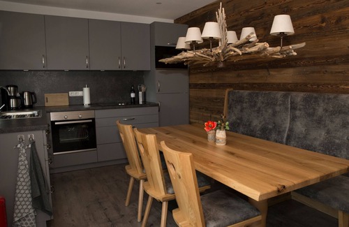 Inzell Apartamento | Apartamento 4 "Keitlalm" para 4 personas, 2 habitaciones, balcón, 75 m²