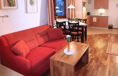 Lofer Apartamento | Ferienwohnung 6/2 Schlafräume/dusche, WC - Ferienwohnungen Auer