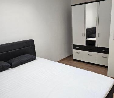 Mornsheim Apartamento | Ferienwohnung 70qm Mörnsheim