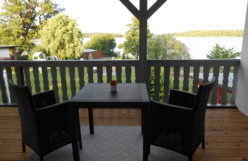 Krakow am See Apartamento | Ferienwohnung 8 Seeblick/ Balkon - NEU Ferienpark Blechernkrug