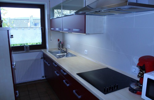 Wiemeringhausen Apartamento | Ferienwohnung, 80 qm, 2 Schlafzimmer, Terrasse mit Garten, Max. 4 Personen