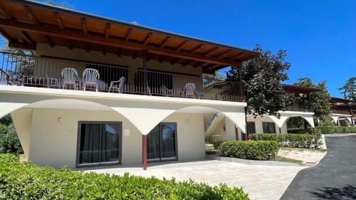 Villaggio Sanghen Apartamento | Ferienwohnung Auf Zwei Ebenen