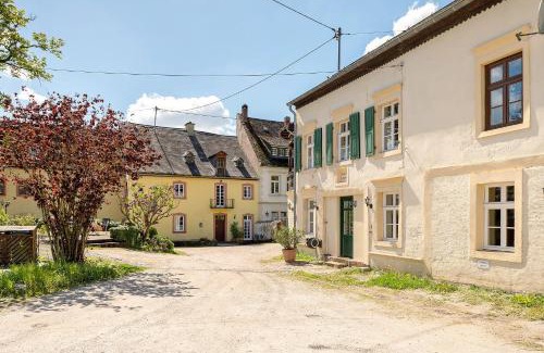 Maring-Noviand Apartamento | Ferienwohnung Abtei Klosterhof