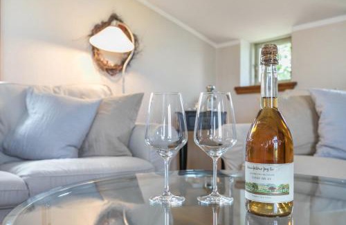 Nubelfeld Apartamento | Ferienwohnung alter Heuboden