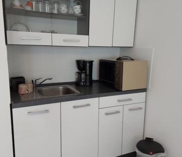 Untermunstertal Apartamento | Ferienwohnung am Bächle
