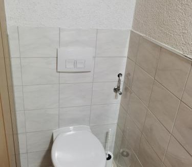 Ahnatal-Weimar Apartamento | Ferienwohnung am Backhaus 1